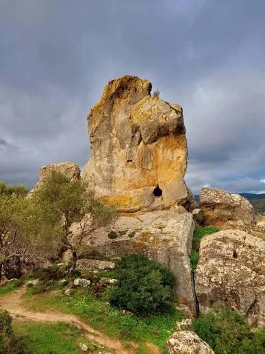 Baño de la Reina Mora