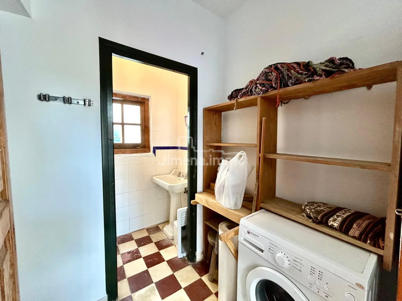 Amplia vivienda independiente en La Estación de Jimena de la Frontera