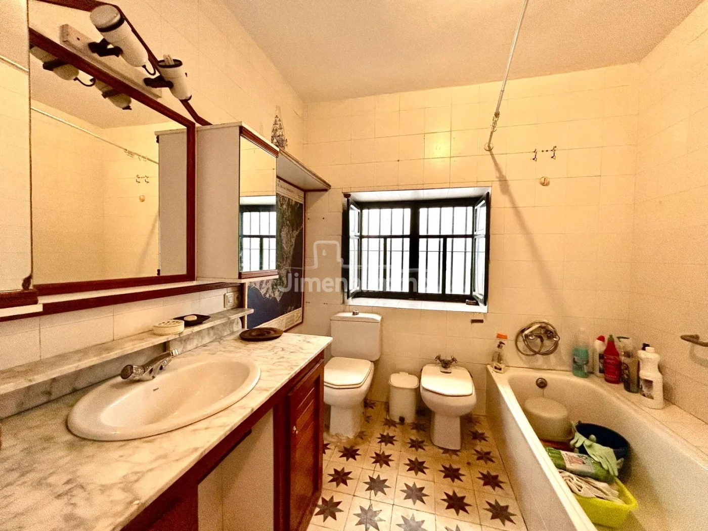 Amplia vivienda independiente en La Estación de Jimena de la Frontera